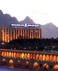Parsian Kowsar Hotel